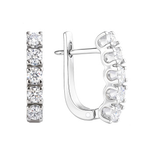 Серьги из золота с бриллиантами выращенными