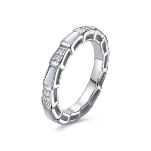 Кольцо из серебра с полудрагоценными вставками