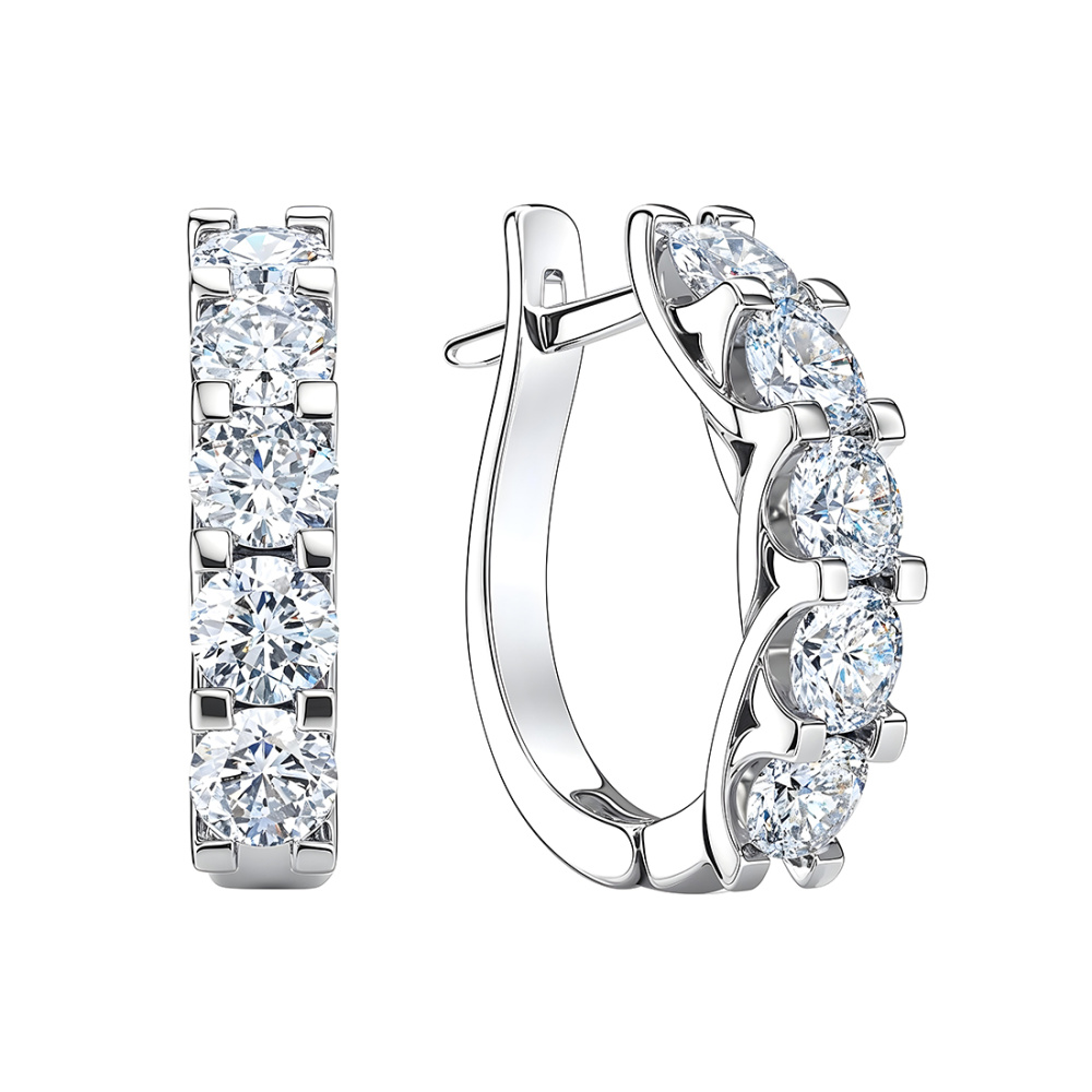 Серьги из золота с бриллиантами выращенными