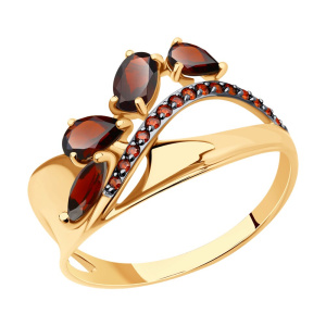 Кольцо из золота с полудрагоценными вставками