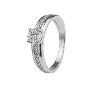 Кольцо из золота с бриллиантами