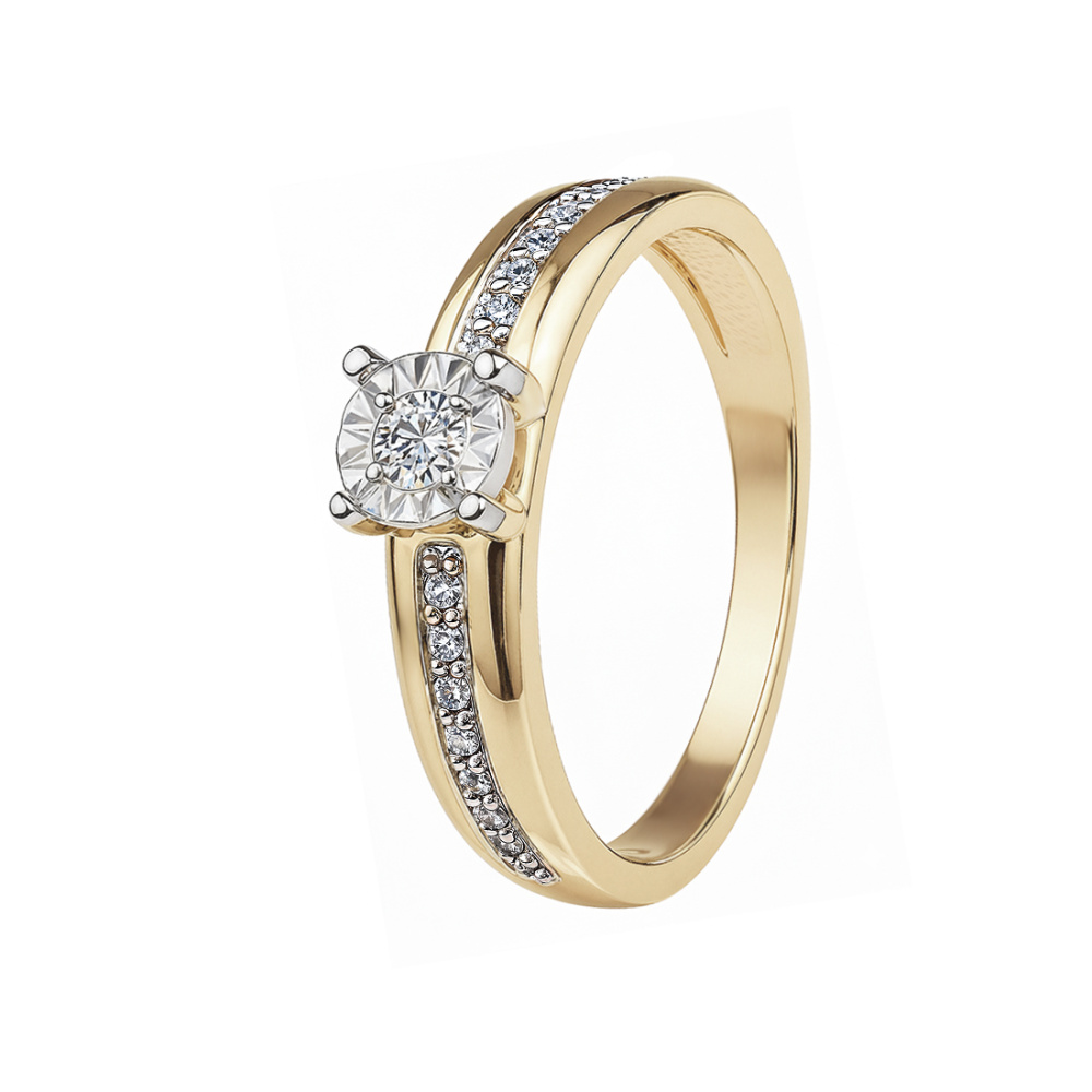 Кольцо из золота с бриллиантами