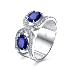 Кольцо из серебра с полудрагоценными вставками