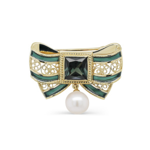 Брошь из серебра