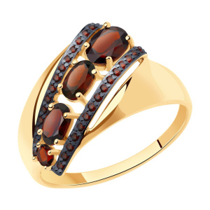 Кольцо из золота с полудрагоценными вставками