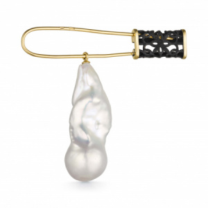 Брошь из серебра