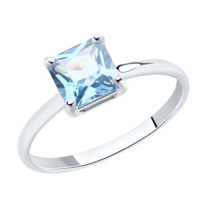 Кольцо из золота с полудрагоценными вставками