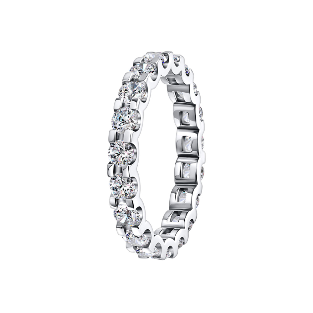 Кольцо из золота с бриллиантами выращенными