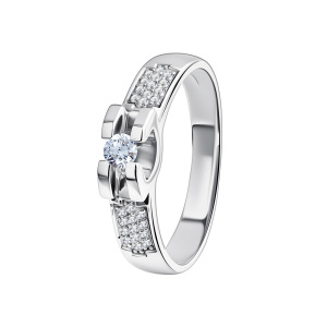 Кольцо из золота с бриллиантами