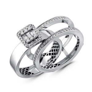 Кольцо из золота с бриллиантами