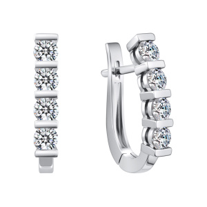 Серьги из золота с бриллиантами выращенными