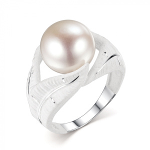 Кольцо из серебра