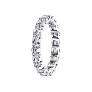 Кольцо из золота с бриллиантами выращенными