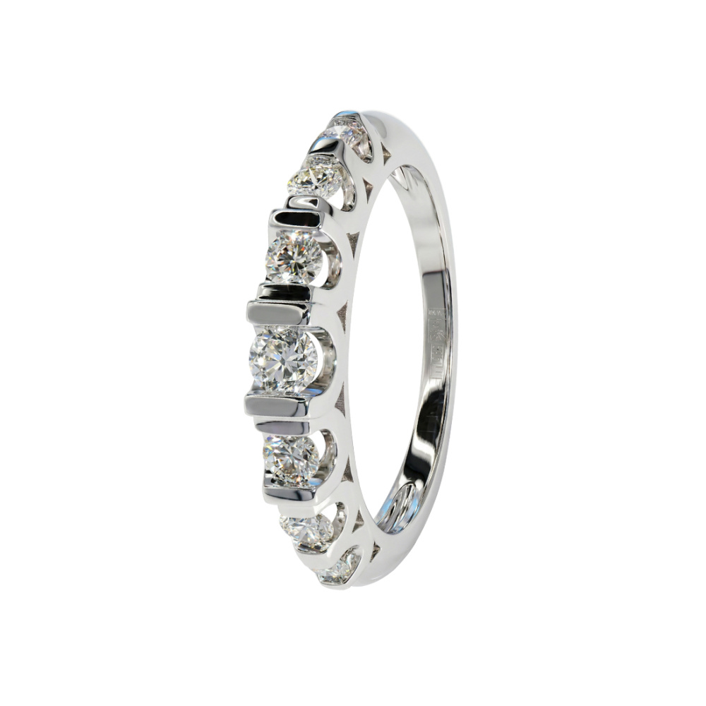 Кольцо из золота с бриллиантами