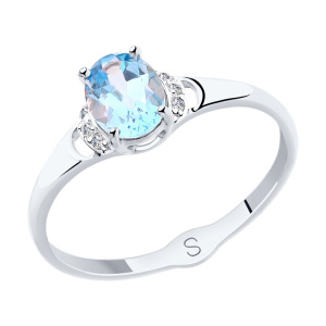 Кольцо из золота с полудрагоценными вставками